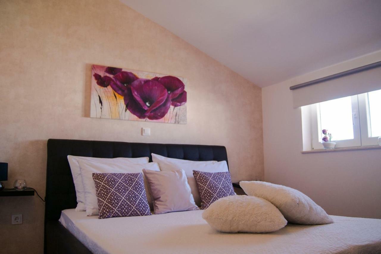 Apartments Tony Biograd Na Moru Exterior photo